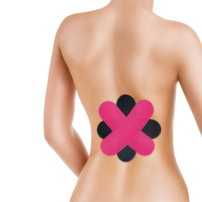 Physiotapes für unteren Rücken: pinke Tape-Kreuzform auf dem Rücken