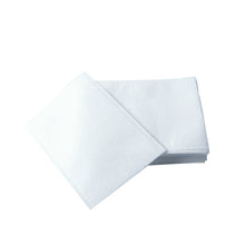 Unsterile Waschhandschuhe hellweiß, gefaltet, Nahtkanten, ca. 15×22 cm